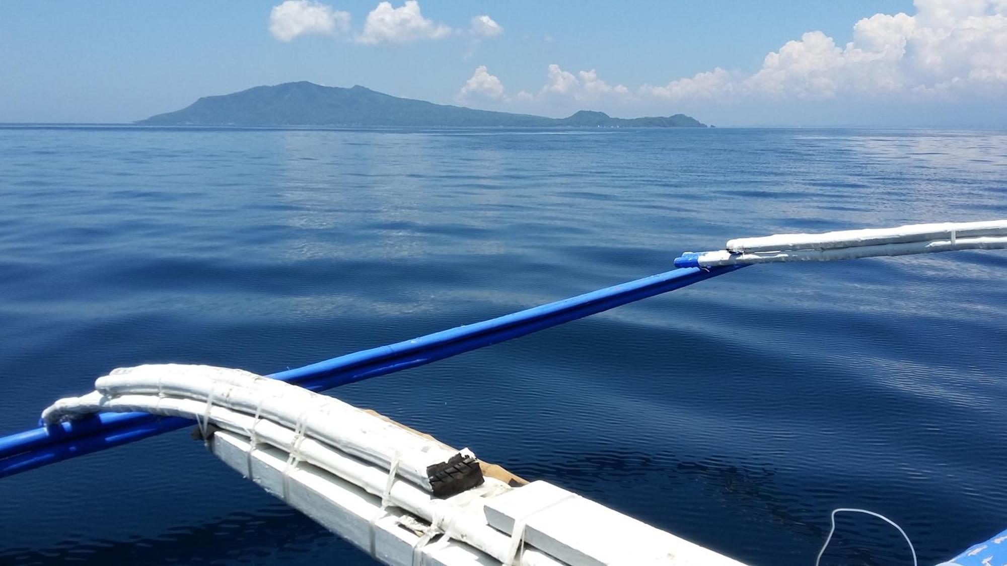 Out Of The Blue Resort Puerto Galera Ngoại thất bức ảnh